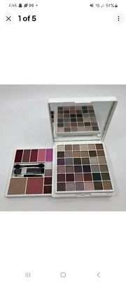 Mega paleta de maquillaje Avon Oh What Fun ojos labios cara sombra de ojos brillo rubor Foto 1 de 4