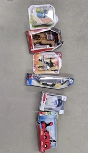 6 Mini Marcas Sorpresa - Tienda Disney - Caja de Juguetes - Stitch - Woody's - Viuda Negra - Imagen 1 de 6