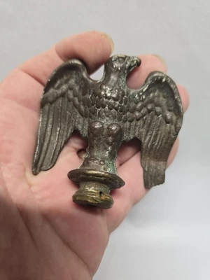 Vintage cast brass flagpole eagle topper lamp finial With Threaded Lamp Pipe - Image 1 of 4