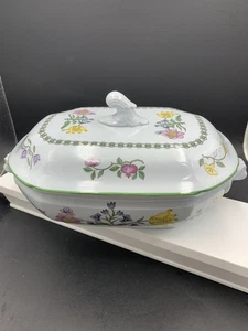 Spode "SUMMER PALACE" Covered Serving Vegetable Dish - Excellent Condition! - Picture 1 of 8