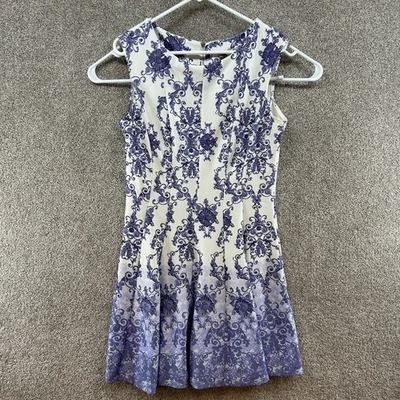 Vestido para mujer Danny and Nicole talla 14 blanco azul floral sin mangas plisado Foto 1 de 4