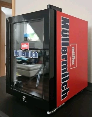 LIMITIERTER Müllermilch Minikühlschrank – Gewinn aus der „Muuh!“-Aktion 2023 - Bild 1 von 4