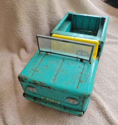 JEEP ESTRUCTURA ACERO PRENSA VINTAGE PARA REPARACIÓN O REPUESTOS DE FINCA LOCAL Foto 1 de 4