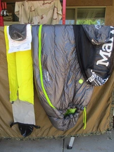 MARMOT PLASMA 30 sacco a pelo piumino e tappetino THERMAREST NEOAIR, ottimo - Foto 1 di 24