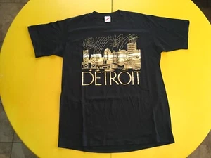 VINTAGE DETROIT CITY SKYLINE single stitch T SHIRT BLACK & GOLD JERZEES USA - Picture 1 of 10