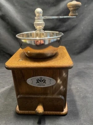 Molinillo de café manual Zassenhaus Brasilia manivela caoba alemán Foto 1 de 4