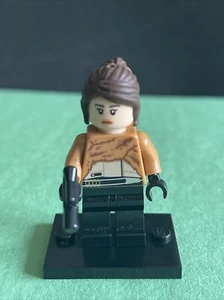 Lego Star Wars - Qi'ra - Abrigo de piel - Minifigura 75219 apretado - Imagen 1 de 6