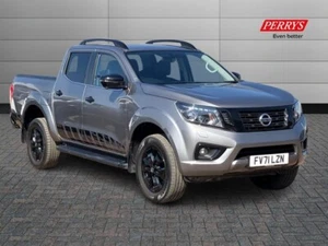 Nissan Navara Double Cab Pick Up N-Guard 2.3dCi 190 TT 4WD Auto Diesel - Picture 1 of 24