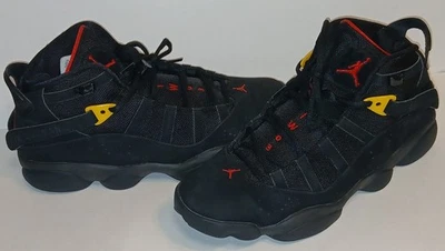Talla 10.5 - Air Jordan 6 Anillos Negro Rojo Azufre Foto 1 de 4