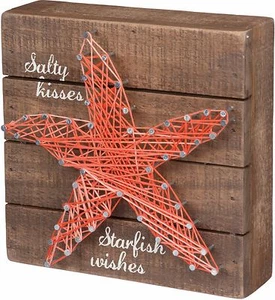 Letrero primitivo de arte en cuerda de madera ~ "Besos salados deseos de estrellas de mar" ~ playa/pescado/de colección - Imagen 1 de 1