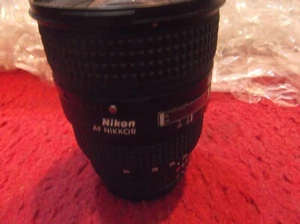 Nikon AF NIKKOR 20-35mm f/2.8 D Wide Angle Lens - Picture 1 of 9