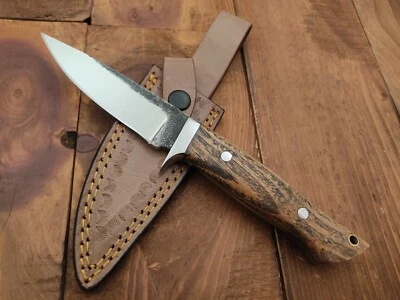 Cuchillo de caza al aire libre de supervivencia para acampar de hoja fija de acero al carbono hecho a mano personalizado Foto 1 de 4