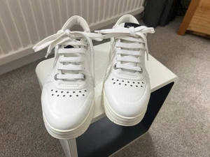 White Leather Size 4 - Picture 1 of 8