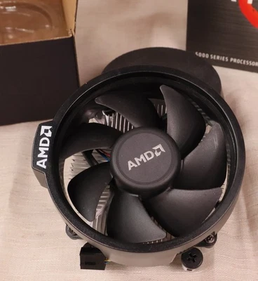 Ventola dissipatore di calore AMD Wraith Spire CPU Cooler - Immagine 1 di 4