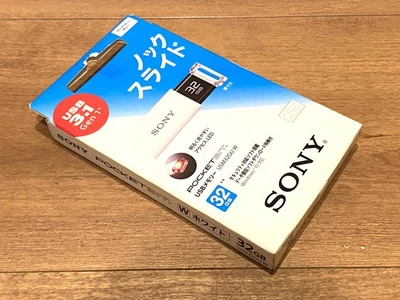 SONY USB Memory USB3.1 32GB White Capless Design USB Flash Drive USM32GUW - Image 1 of 4