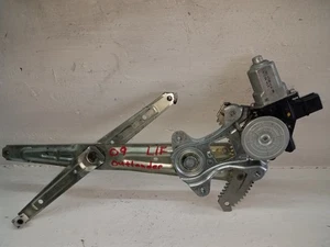 2007-2013 Mitsubishi Outlander Left Front Window Regulator With Motor (M316) - Picture 1 of 2