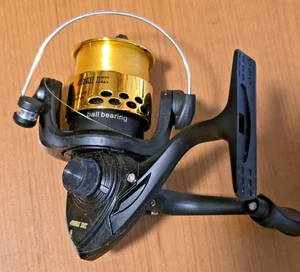 Master 402M BK Spinning Reel Ball Bearing up tp 5lb line Ratio 5.2:1 Mity Might - Picture 1 of 5