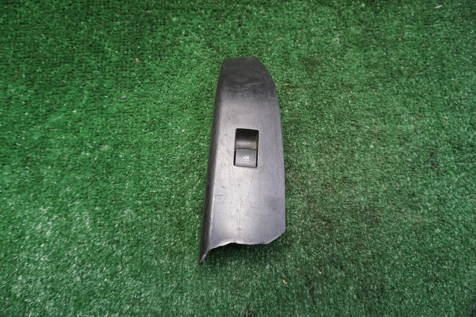 2012 CHEVY AVEO RIGHT Window Switch OEM 95460076 - Image 1 of 4