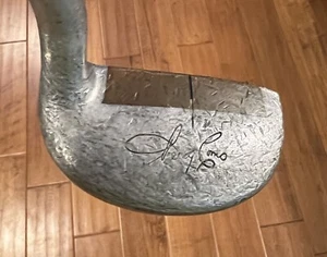 VINTAGE MACGREGOR 144 PERRY COMO MALLET PUTTER GOLF CLUB 35” WITH VINTAGE GRIP - Picture 1 of 10