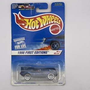Hot Wheels 1998 First Editions 6/40 - JAGUAR D-TYPE - New in Package - Picture 1 of 9