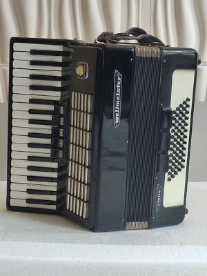 +Piano accordion akkordeon WELTMEISTER STELLA 60 bass. - Image 1 of 4
