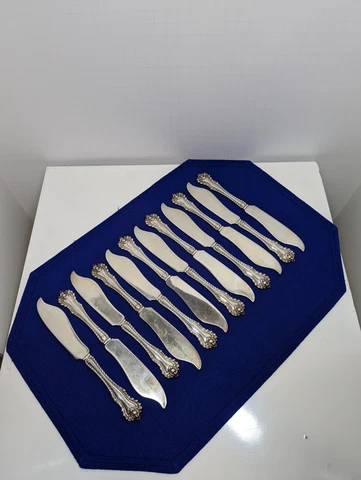 Set of 12 flat-handled sterling silver fish knives - Mazarin by Dominick & Haff Cover
