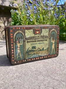 Boite en fer métal Caravellis Frères Cigarettes BON ETAT - Picture 1 of 8