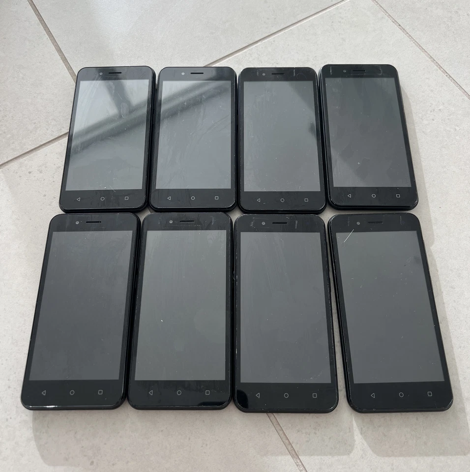 lot of 8 - UMX Unimax U683CL Cellphone 3G for Assurance Wireless 8 GB - Image 1 of 2