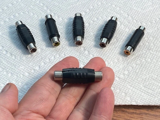 (5) RCA Female to Female Connectors/Couplers - Image 1 of 1