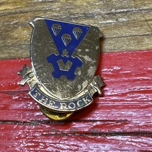 Authentic US Army 503rd Airborne Infantry Regiment DI DUI Crest Insignia 4207 - Picture 1 of 2