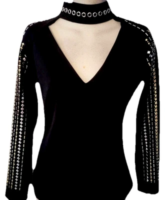 Blusa Camisa Rocker Retro Escote Gargantilla Ojales Negro Plateado Venus Top L Usada en Excelente Condición Foto 1 de 4