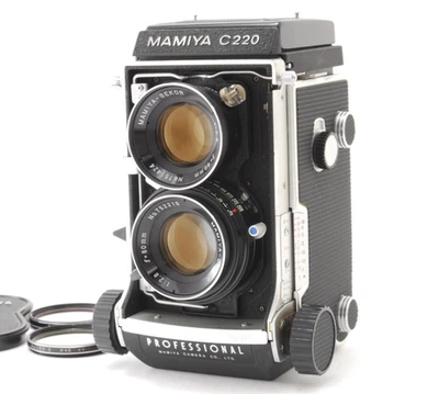 [MINT] Mamiya C220 Pro TLR Film Camera Sekor 80mm f/2.8 Blue Dot Lens From JAPAN - Image 1 of 4