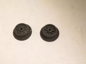 LIONEL PART POST-WAR - 2 FRONT TRUCK STEAM LOCO WHEELS- APPROX 3/4" NEW- SR131 - Picture 1 of 2