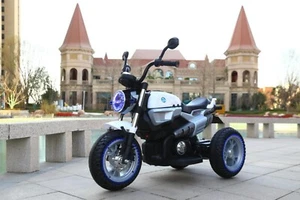 Vivicreate child ride on motocycle 12 V power 3 wheels Audio LED lights - Picture 1 of 6