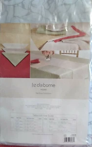 Liz Claiborne Home 70" Round Silver Tea Rose Collection Design Tablecloth - Picture 1 of 5
