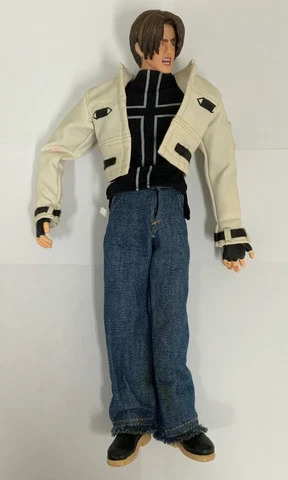 King Of Fighters Kyo Kusanagi 2000 Blue Box 12 Inch Action Figure Cover