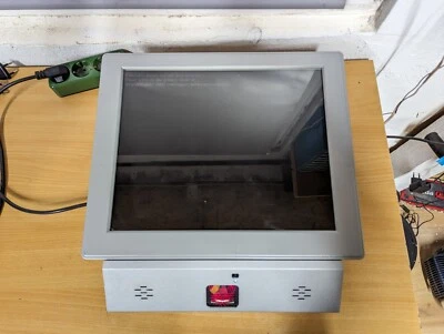 17" Panel PC Touchscreen mit Barcode Scanner Industrial Genesis CT-170 - Bild 1 von 4