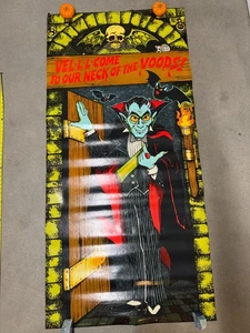 Vintage Dracula Halloween Door Cover Poster Hallmark 1980s 75"x36" Creepy Scary - Picture 1 of 9