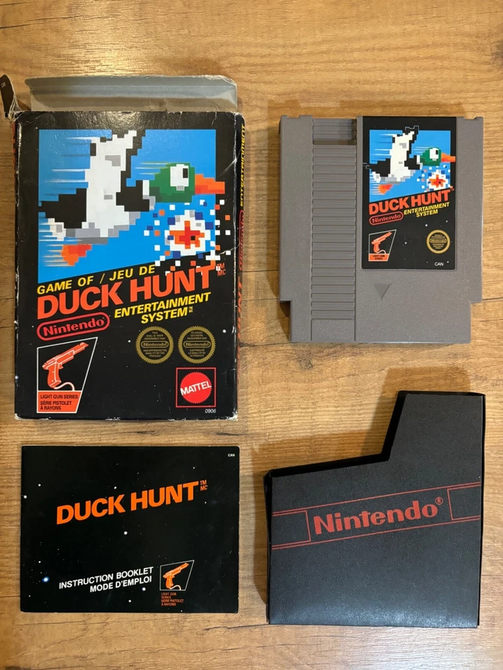 Duck Hunt Nintendo NES Boxed Box Sticker Seal CIB Complete - Image 1 of 4