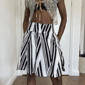 Black and white striped midi skirt - Picture 1 of 6