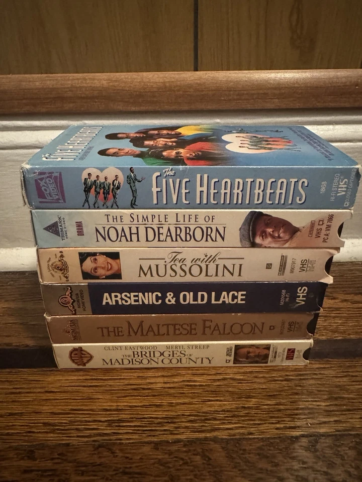 Classic Drama VHS Lot Five Heartbeats Maltese Falcon Bridges of Madison County Foto 1 de 4