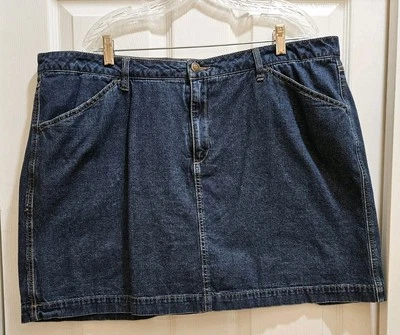 Pantalón corto de mezclilla para mujer 20W, forrado, azul marino Foto 1 de 4