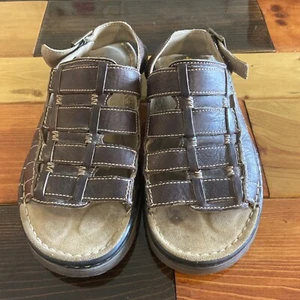 Dr. Martens Fisherman Sandals MENS 10 Brown Leather Straps Buckles - Picture 1 of 19