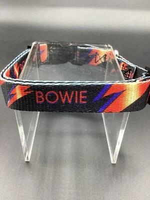 Collar de perro David Bowie mediano ajustable 13,5” -22”. By Perri’s Pet Products Foto 1 de 4