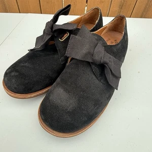 Zapatos de berilo para mujer Kork-Ease de gamuza con lazo negros punta plana redonda sin cordones 6,5 M - Imagen 1 de 10