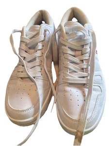 Gebrauchte Levi’s weiße Damen-Sneaker Größe 9 ~ Sportschuhe ~ makellos - Bild 1 von 11