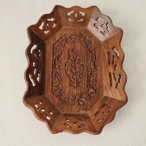 VTG Hand Carved Wood Tray Floral Design Boho Chic Catch All Home Decor Rustic - Picture 1 of 14