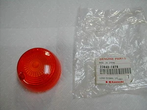 NEW NOS KAWASAKI 23048-1078 SIGNAL LAMP LIGHT LENS VN EN 1987-99 - Picture 1 of 2