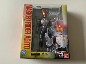 NUEVA Figura de Acción Bandai SH Figuarts Enmascarado Jinete Agito Forma Brillante SELLADA - Imagen 1 de 9