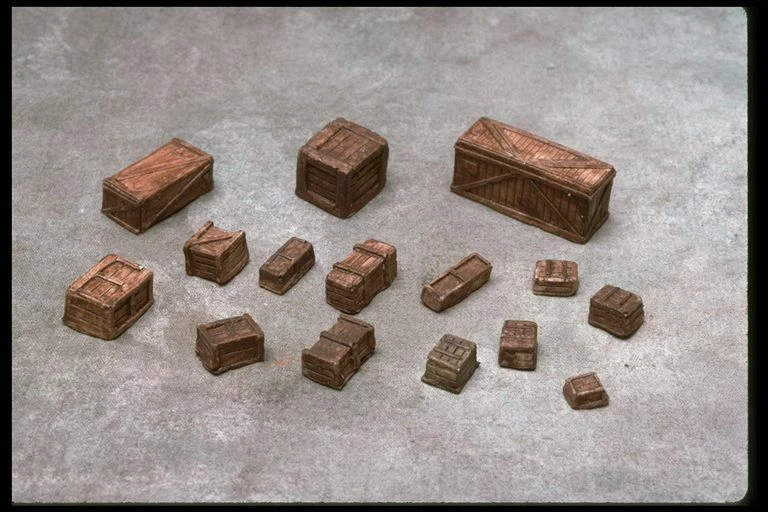 SMC-413 #2 15 Piece Wood Crate Set  HOn30, HO-Scale   (unfinished) - Imagem 1 de 1